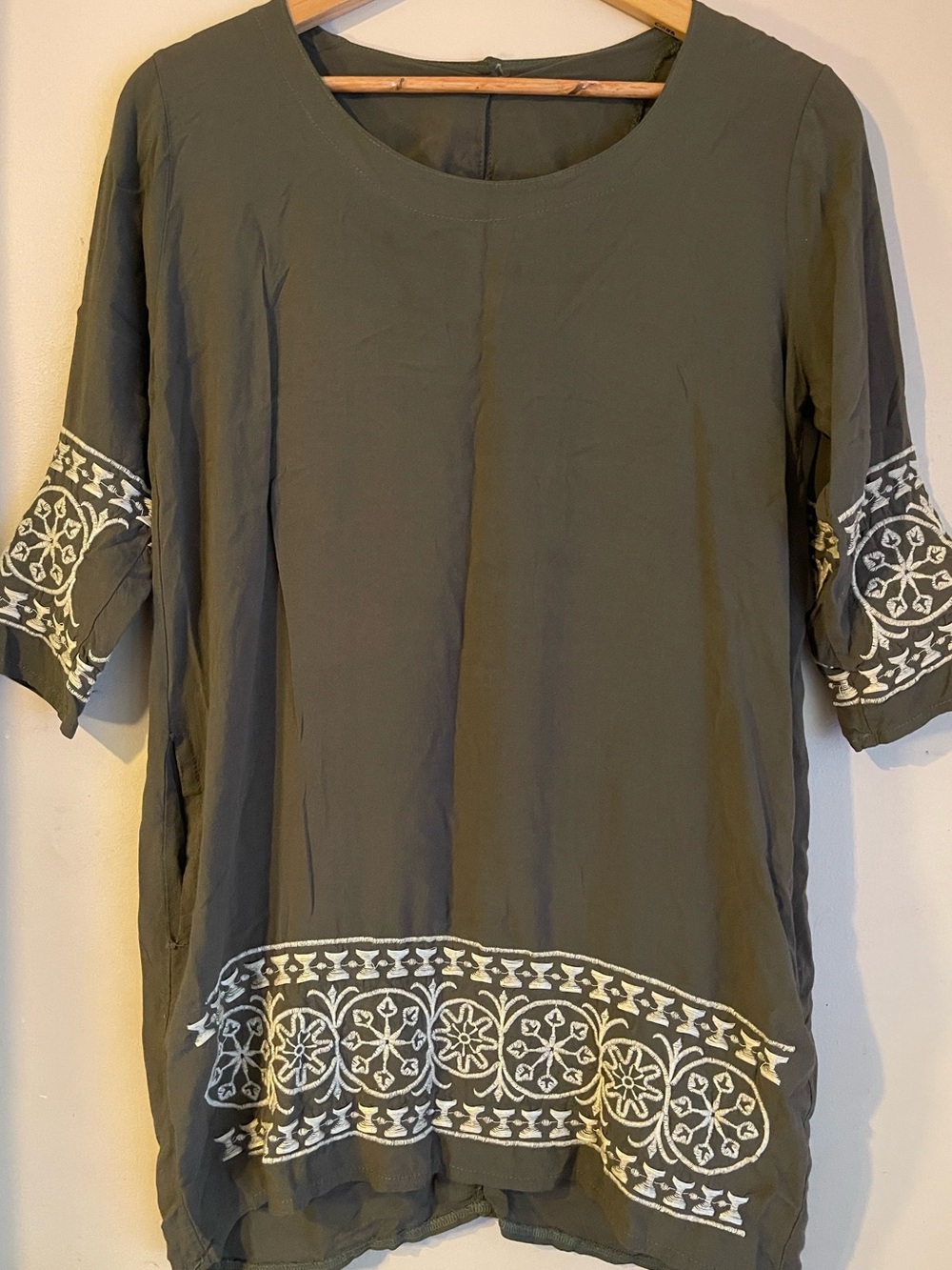Sandi Olive Green Embroidered Boho Tunic Dress Pockets S / M with Pockets FLAW